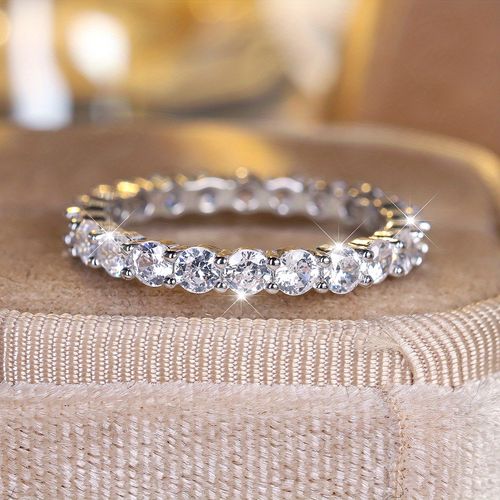 Simulated zircon starry sky ring