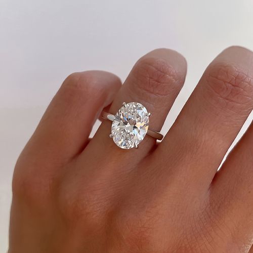 ✨Pigeon egg⚜️ imitation diamond ring💎