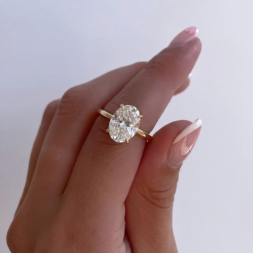 ✨Pigeon egg⚜️ imitation diamond ring💎