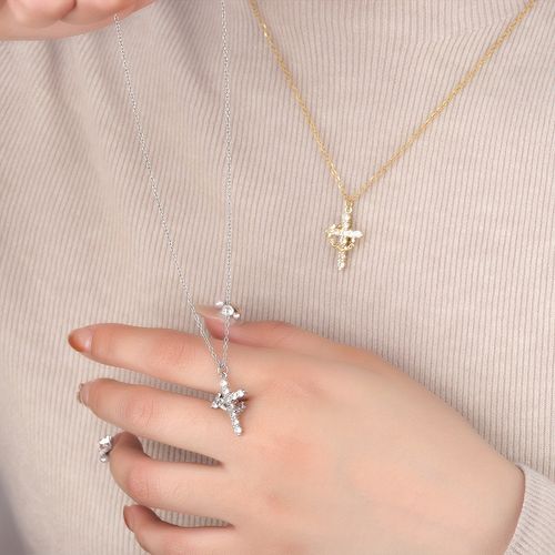 Rotating Crown Full Diamond Cross Necklace