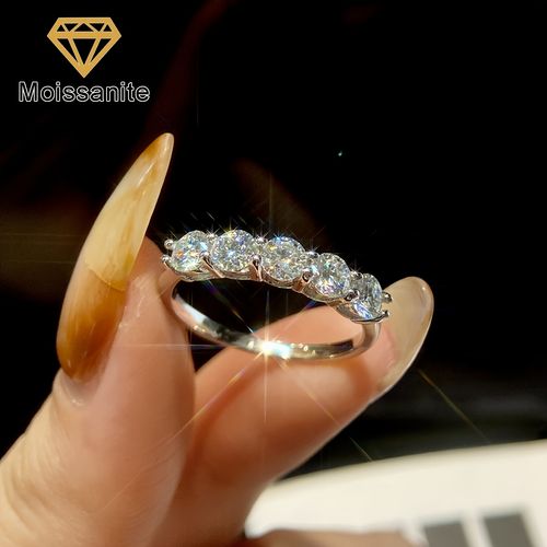 Five moissanite rings