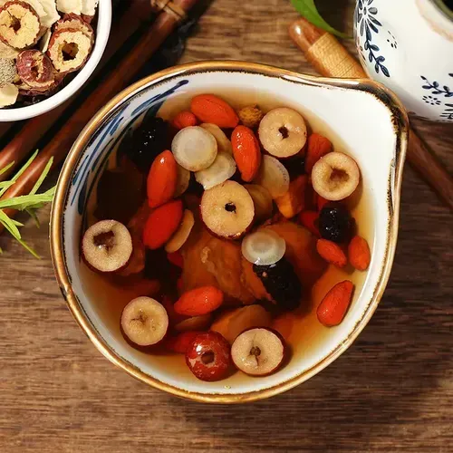 <1 box of 10 packs> Chinese Medicine Male Vitality Tea Maca Ginseng Polygonatum Wolfberry Mulberry Leaf Tea Chinese Traditional Formula