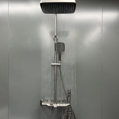 Piano-style digital control shower head