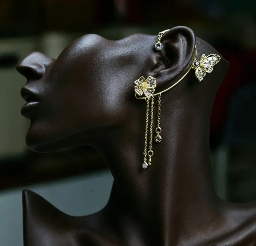 Pretty Women Earrings