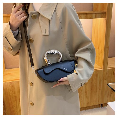 Popular French niche commuter letter armpit bag women's summer versatile texture one-shoulder crossbody dumpling bag