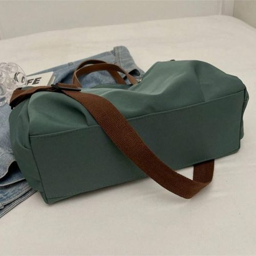 New tote bag, crossbody bag, simple shoulder bag, large capacity shopping bag with multiple pockets.