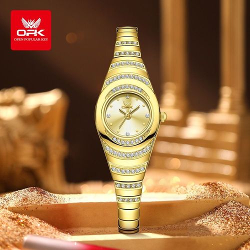 Best-Selling, Elegant Bracelet-Style Ladies' Watch — Stylish, Diamond-Accented Quartz Wristwatch with a Unique, Casual Flair