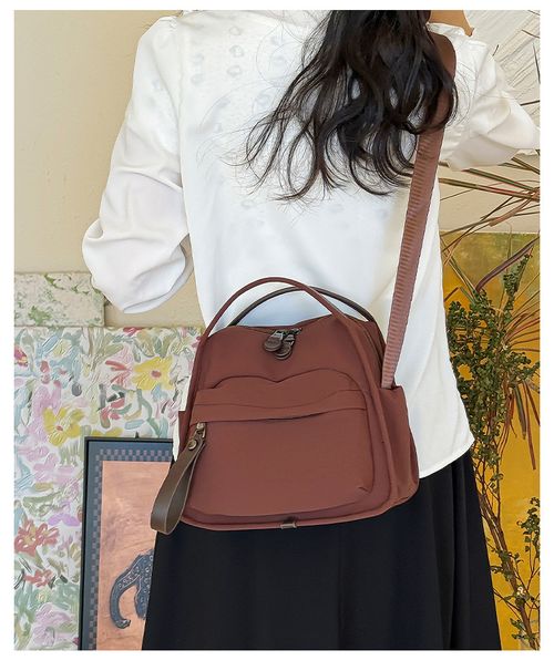 New Women's Oxford Cloth Commuter Bag! Minimalist & Lightweight Design, 3-Way Carry (Shoulder + Handheld + Crossbody), Stylish & Versatile, Practical for Daily Commute