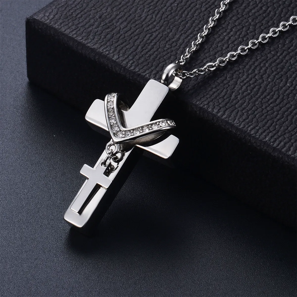 Hot selling fashion cross necklace can open perfume bottle pendant memorial loved ones pet ashes necklace