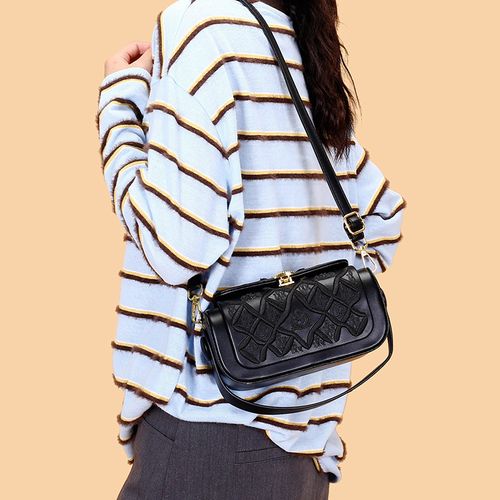 High-end light luxury retro box women's bag 2025 new embroidery thread embroidery handbag one-shoulder crossbody small square bag