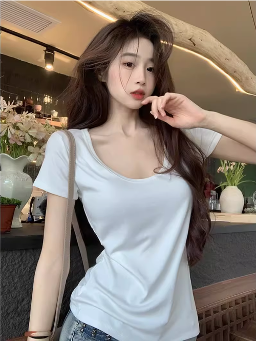 2025夏裝新款正肩U領方領短袖t卹女寬鬆獨特漂亮超好看小衫上衣