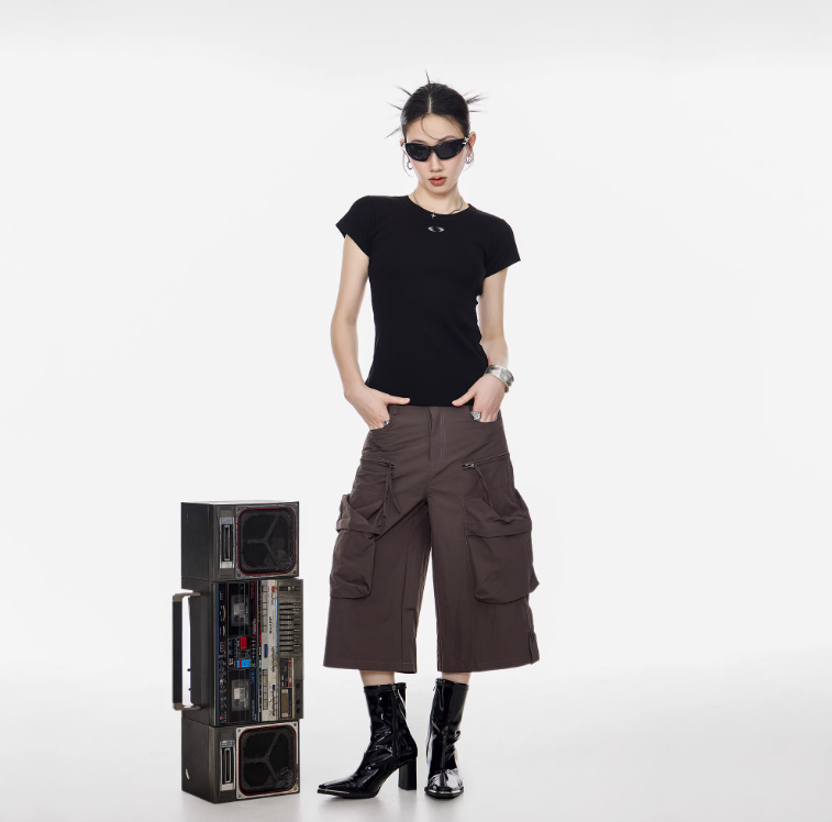 ICH MODE 美式修身短袖T恤女夏季新款流行辣妹短款正肩半袖上衣t