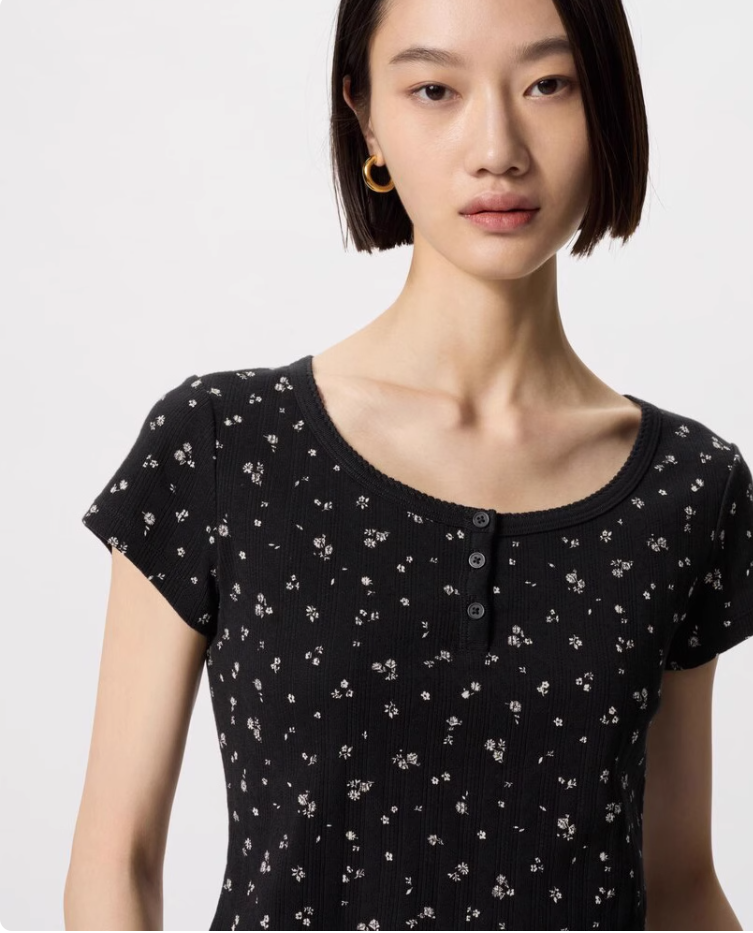 優衣庫女裝提花羅紋亨利領印花T卹短袖小碎花春夏新款