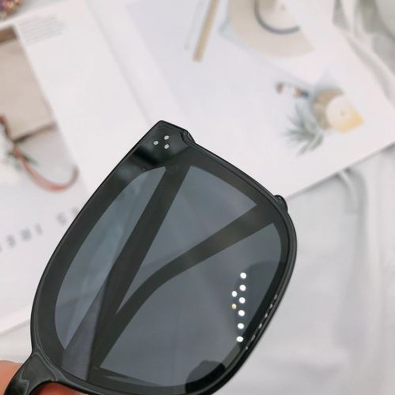 Uv400 Classic Dark Men And Women Sunglasses