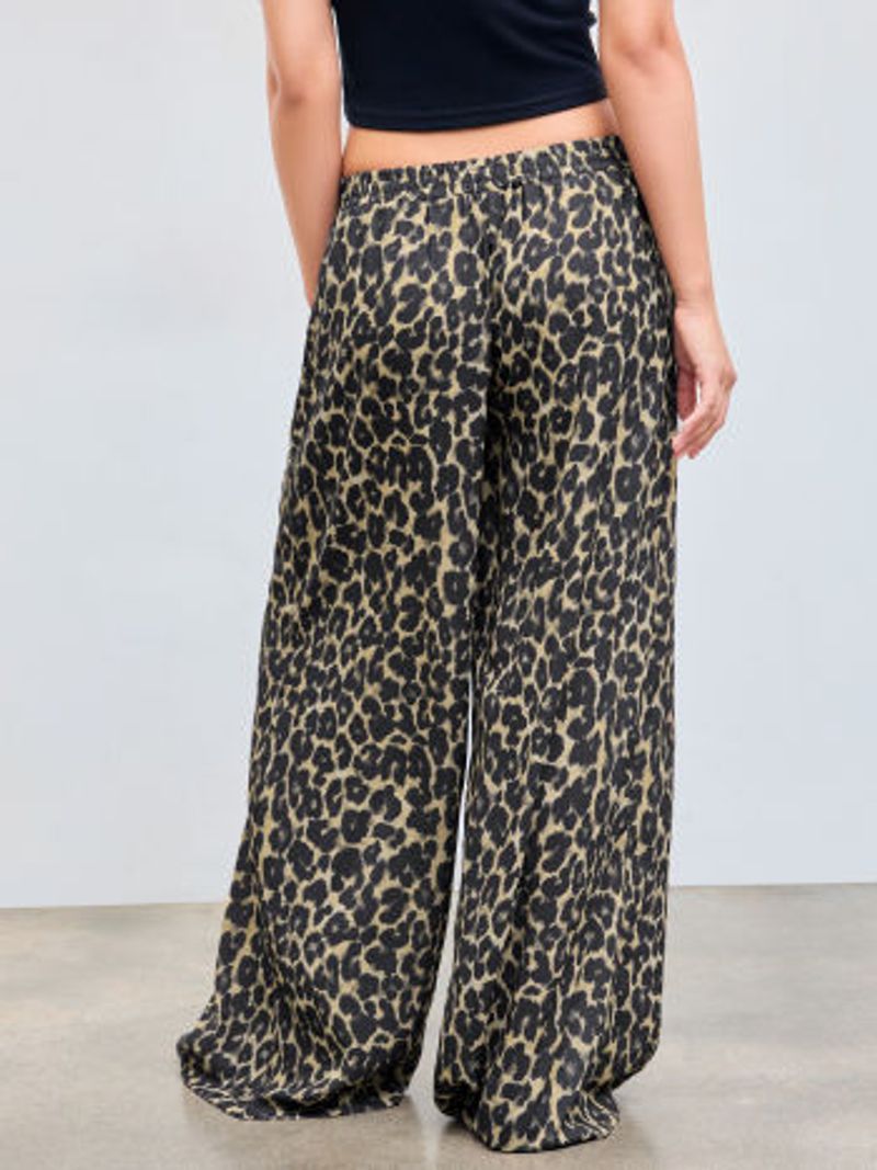 Mid Rise Elastic Waist Leopard Wide Leg Trousers