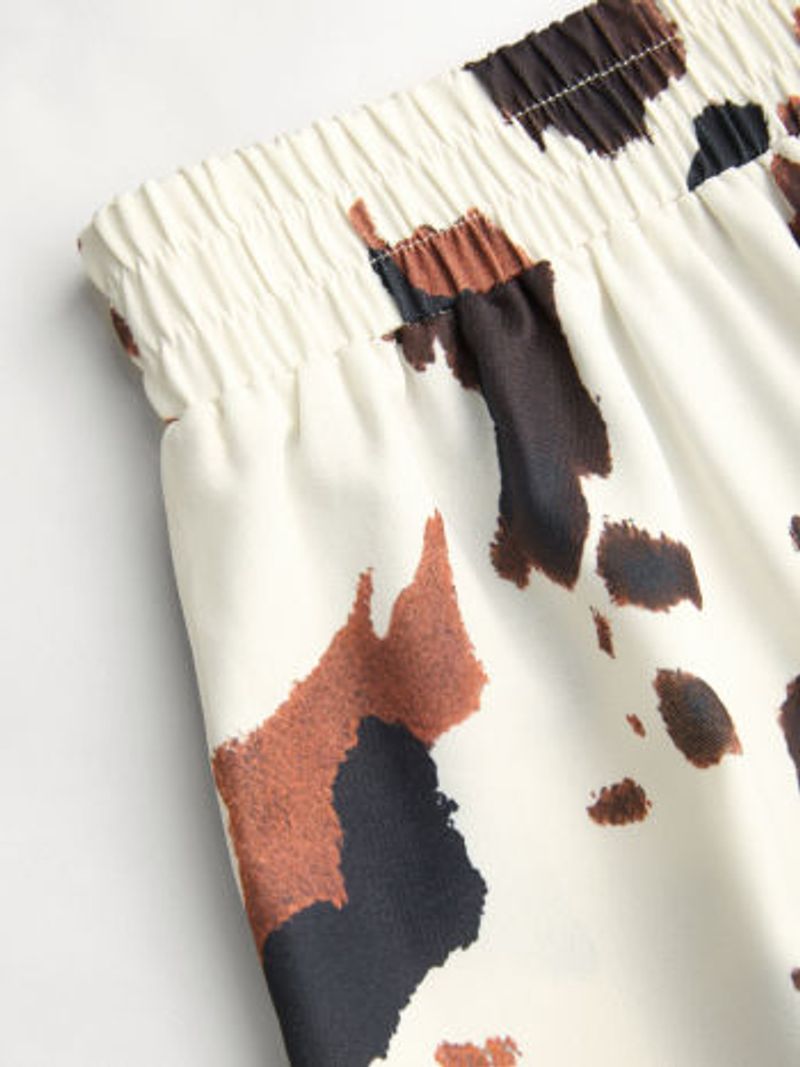 Mid Rise Elastic Waist Leopard Wide Leg Trousers