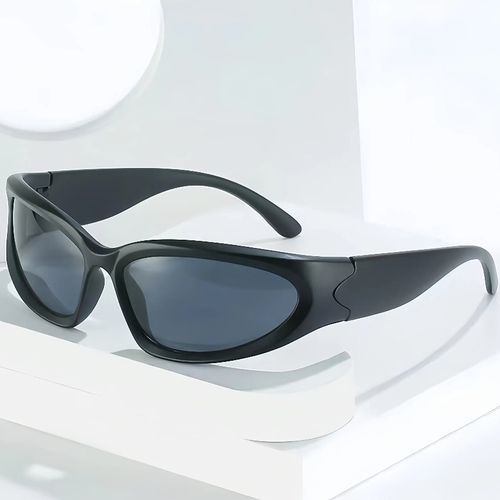 Cat Eye Sunglasses For Fashion Shows - Stylish & Trendy Design