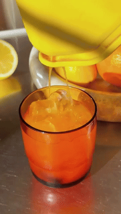 Lemon Squeezer, Effective Squeezing Juice Press, Easy-to-Use, Sturdy Flat Manual Lemon Juicer, Lime Squeezer, Citrus Juice Presser, to Squeeze Lemons, Limes, Citrus, oranges And Other Fruits