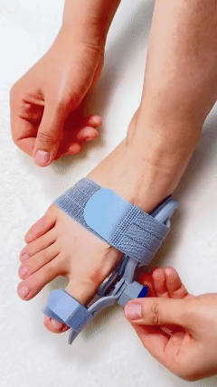 Bunion Corrector for Women Men Big Toe,Adjustable Knob Bunion Corrector for Bunion Relief,Bunion Fix with Bunion Silicone Pad,Suitable for Left and Right Feet(1PCS)