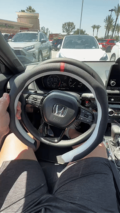 Car Steering Wheel Cover Napa Leather Non Slip Vehicle Steering Wheel Cover Protector Quick Install Comfy Automotive Interior Decor Universal fit 14½ -15 inches Car Pickup SUV