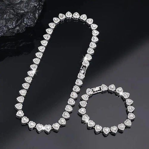 2pcs Set Heart Shaped Cuban Chain Necklace Set &,Hip Hop Style Choker Set,Luxurious Jewelry Set for Valentine's Day Gifts, Birthday,Everyday & Party Wear, for Teenager