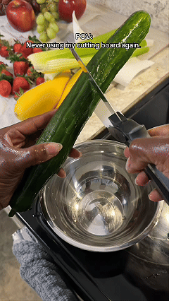 2 in 1 Kitchen Scissors for Food – Stainless Steel 9.5" Tomato Knife Chops Vegetables, Fruit, Cheese, Meat in Seconds | Dishwasher Safe Cutting Board Scissors with Safety Lock – Mess-Free Prep