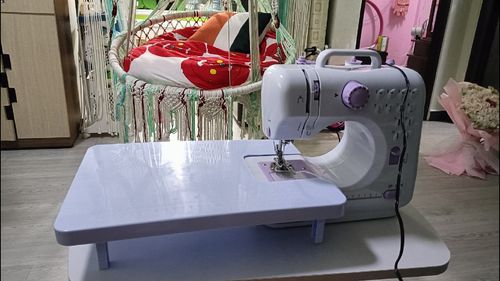 (Big Sale ⛄)505A medium-sized multi-functional household sewing machine.