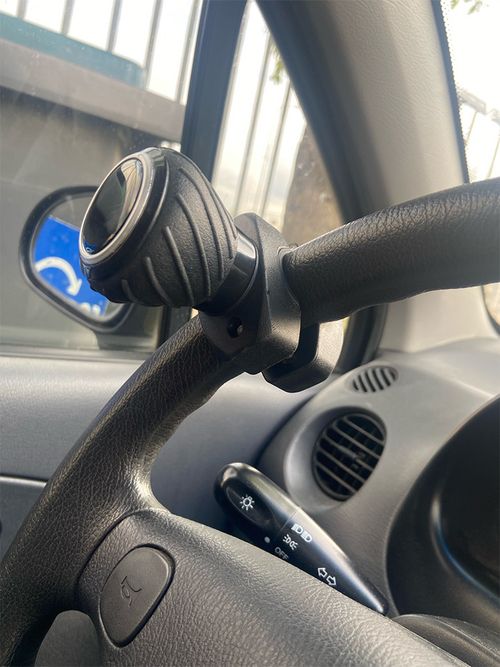 Steering wheel opening aid ball opening aid labor-saving ball suitable for tractors, trucks, cars, agricultural vehicles