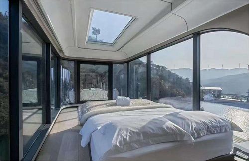 Luxury Customized Modular-Designed Outdoor Hotel Prefabricated Houses: Comfortable Cabins for Living and Working Activities