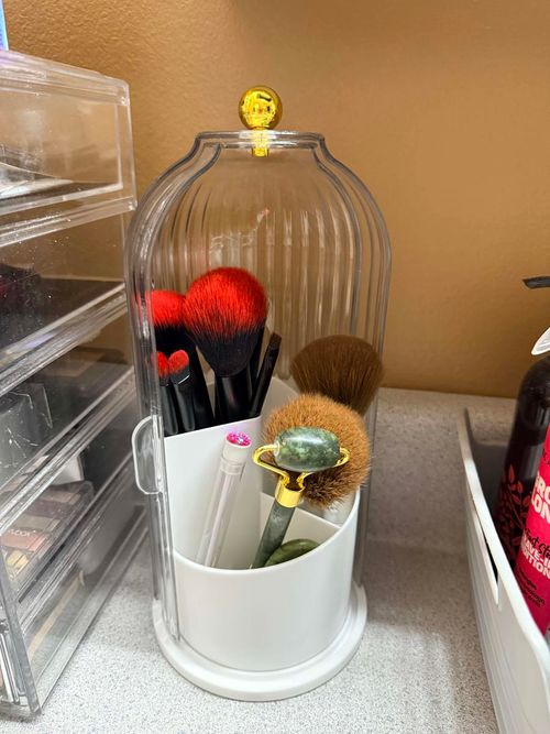 360° rotating toothbrush and makeup brush holder