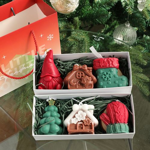 Christmas Tree & Deer Scented Candle Gift Box, Aromatherapy Soy Candle Holiday Present