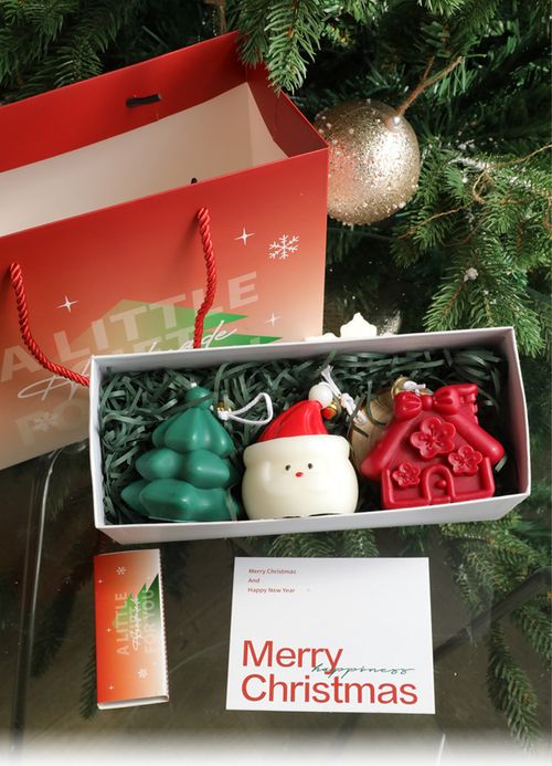 Christmas Tree & Deer Scented Candle Gift Box, Aromatherapy Soy Candle Holiday Present