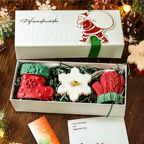 Christmas Tree & Deer Scented Candle Gift Box, Aromatherapy Soy Candle Holiday Present