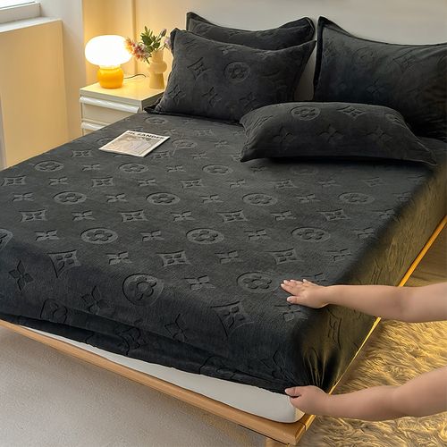 Milk fleece fitted sheet three-piece set (fitted sheet + one pillowcase)