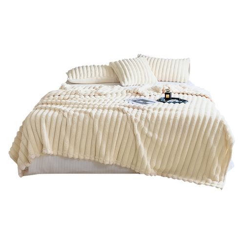 Fluffy and cozy blanket