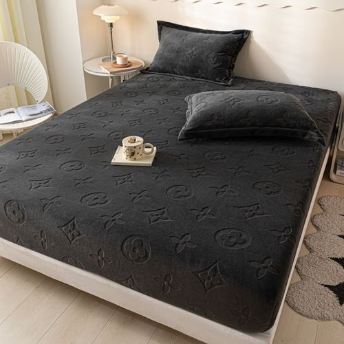 Milk fleece fitted sheet three-piece set (fitted sheet + one pillowcase)
