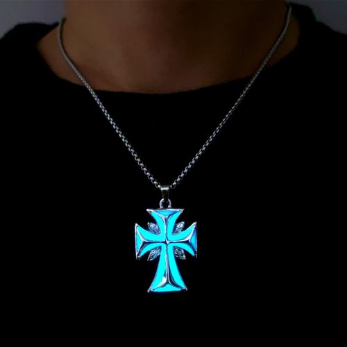 Colar Cruz Brilhante no Escuro! Estilo Gótico Aço Inoxidável Corrente Favorito dos Jovens Presente Ideal para Ele