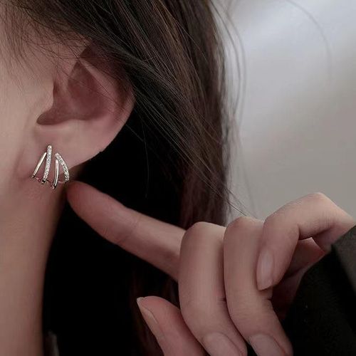 Refined Elegant Women Earring Geometric Zircon Exquisite Claw-shaped Temperament Earring Women Jewelry Gift