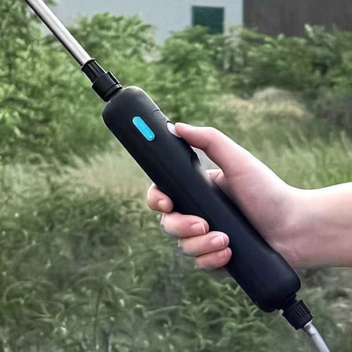 2225--Automatic electric retractable sprayer