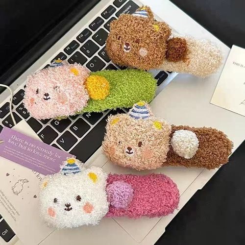 2329--8 Pieces Cartoon plush pudding bear hairpin