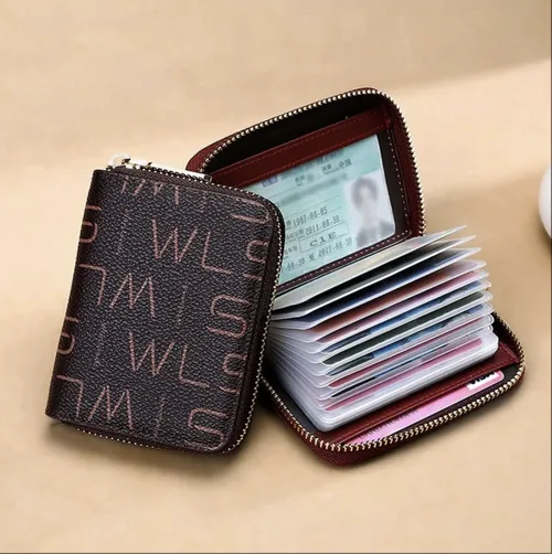 ✨Blocking mini card holder