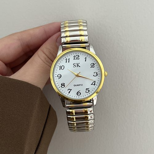 Digital spring steel quartz watch