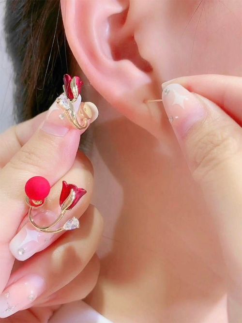 Fashion New Style Red Color Tulip Flower Earrings for Women Versatile Temperament Sweet Earrings