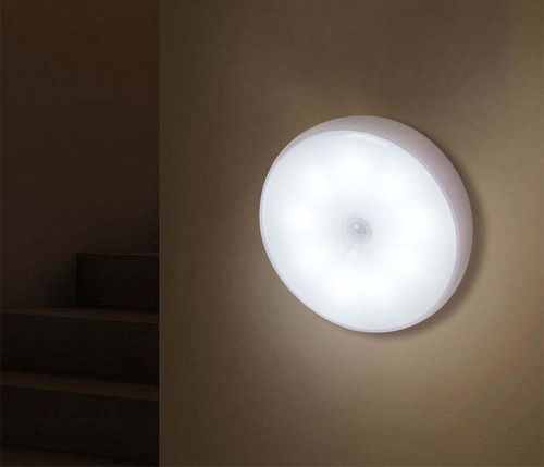 Round LED Smart Motion Sensor Rechargeable Handheld Magnetic Night Light for Dormitory and Wardrobe