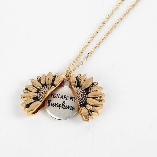 🎁Buy 1 get 3 free🔥🌞You are my sunshine sunflower necklace with gift box🌻