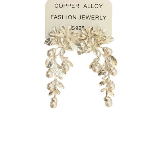 New fashionable matte silver pearl flower earrings