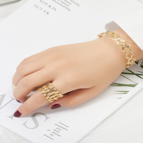 Magic A dual-purpose telescopic ring bracelet deformable variable ring niche accessory