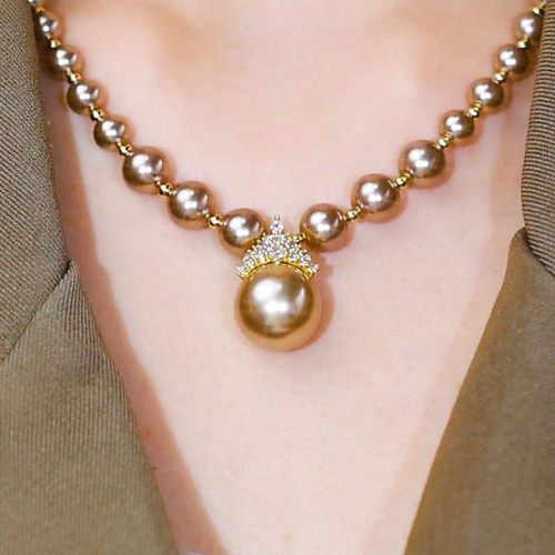 Purple Crown Imitation Pearl Necklace Senior Sense Autumn and Winter New Purple Gas East Clavicle Chain Pearl Necklace