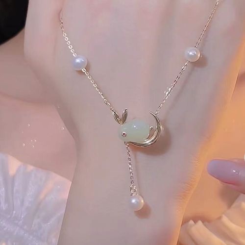 Pearl necklace, female, niche zodiac sign, Hetian jade rabbit, full sky star, collarbone chain pendant