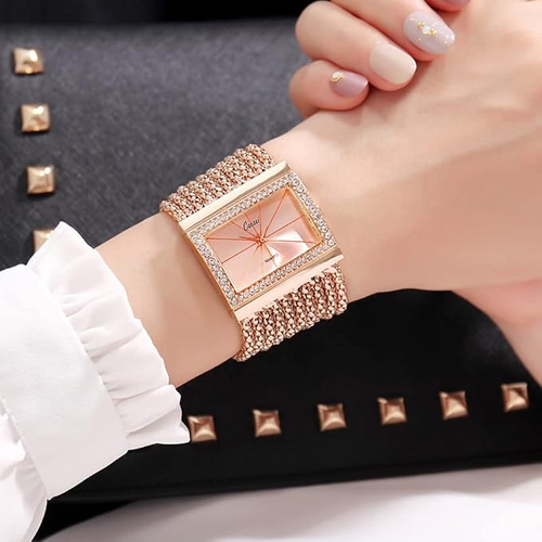 Women Quartz Wrist Watch, Golden Tassel Wide Steel Chain Bracelet Ladies Watch